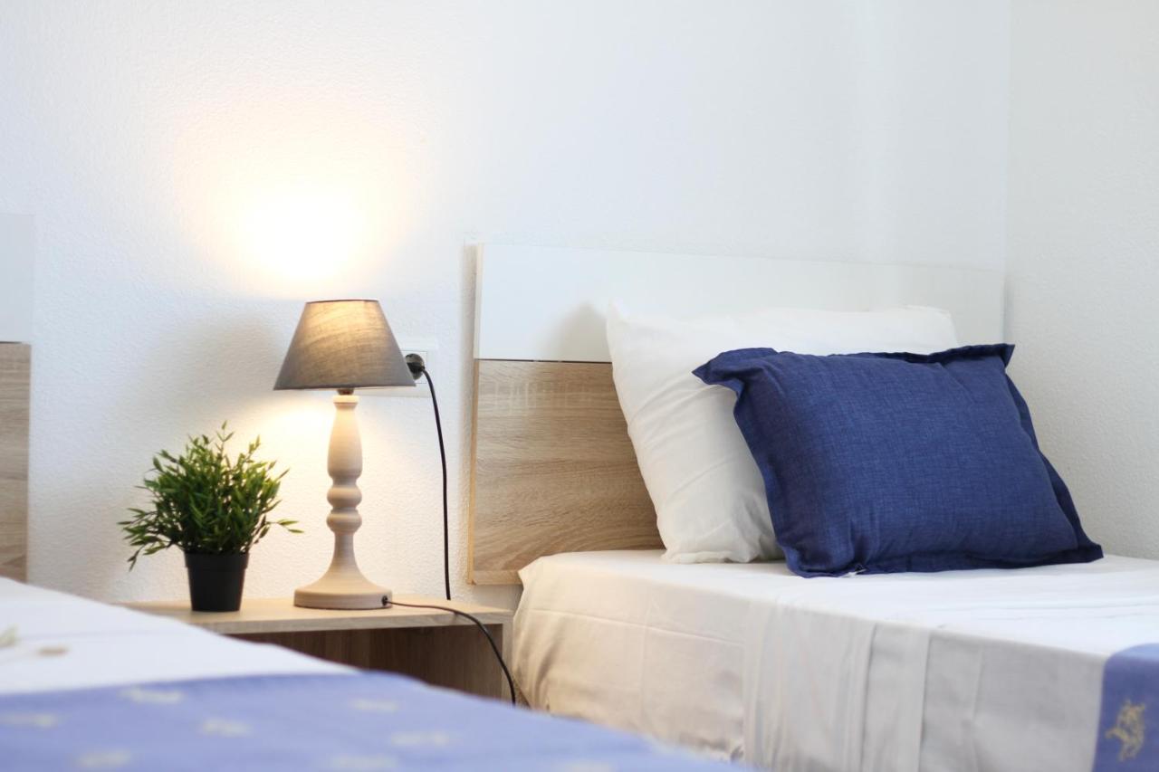 Alea - Juncos Apartment